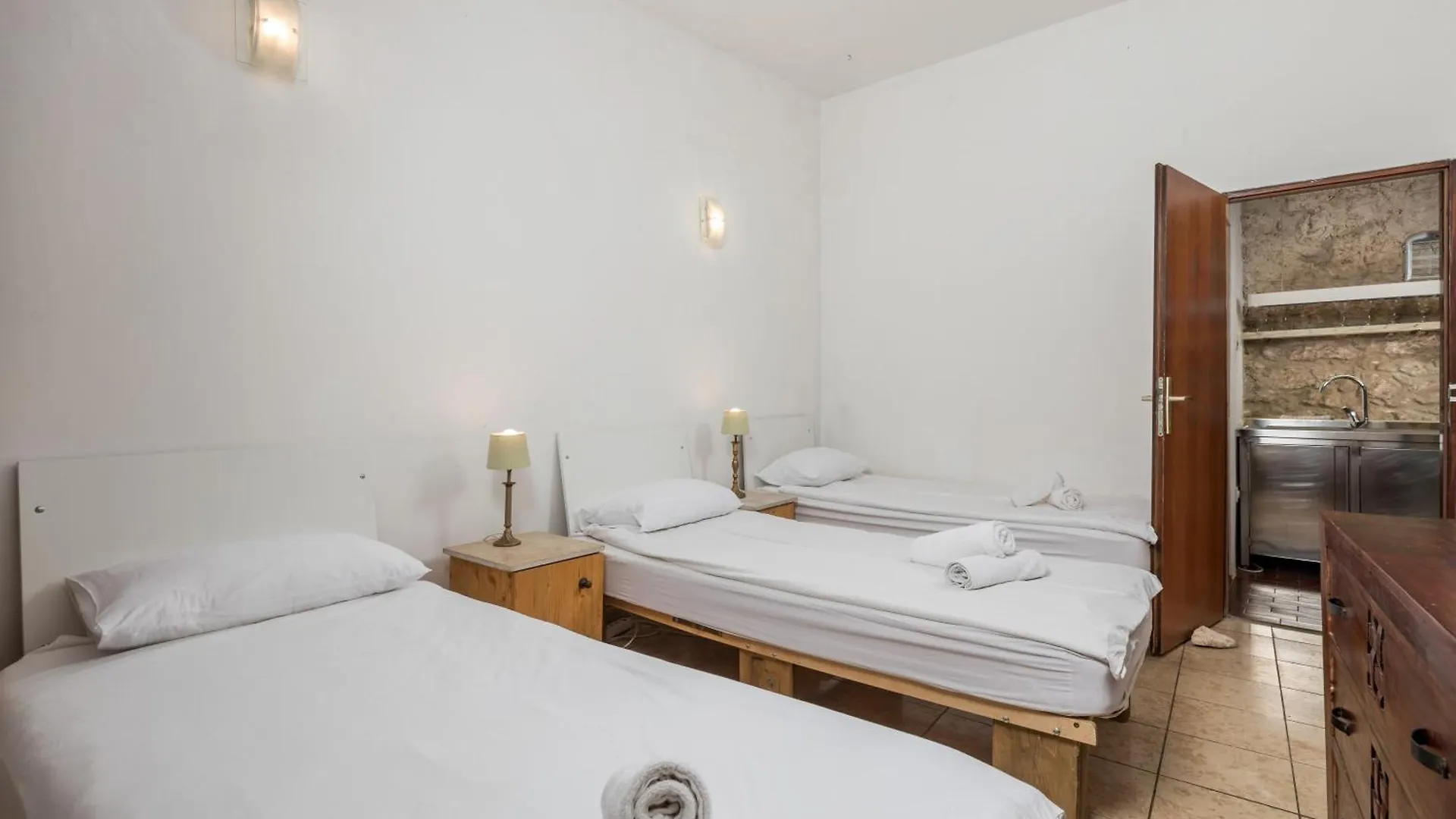 Holiday House Cave Romana 풀라
