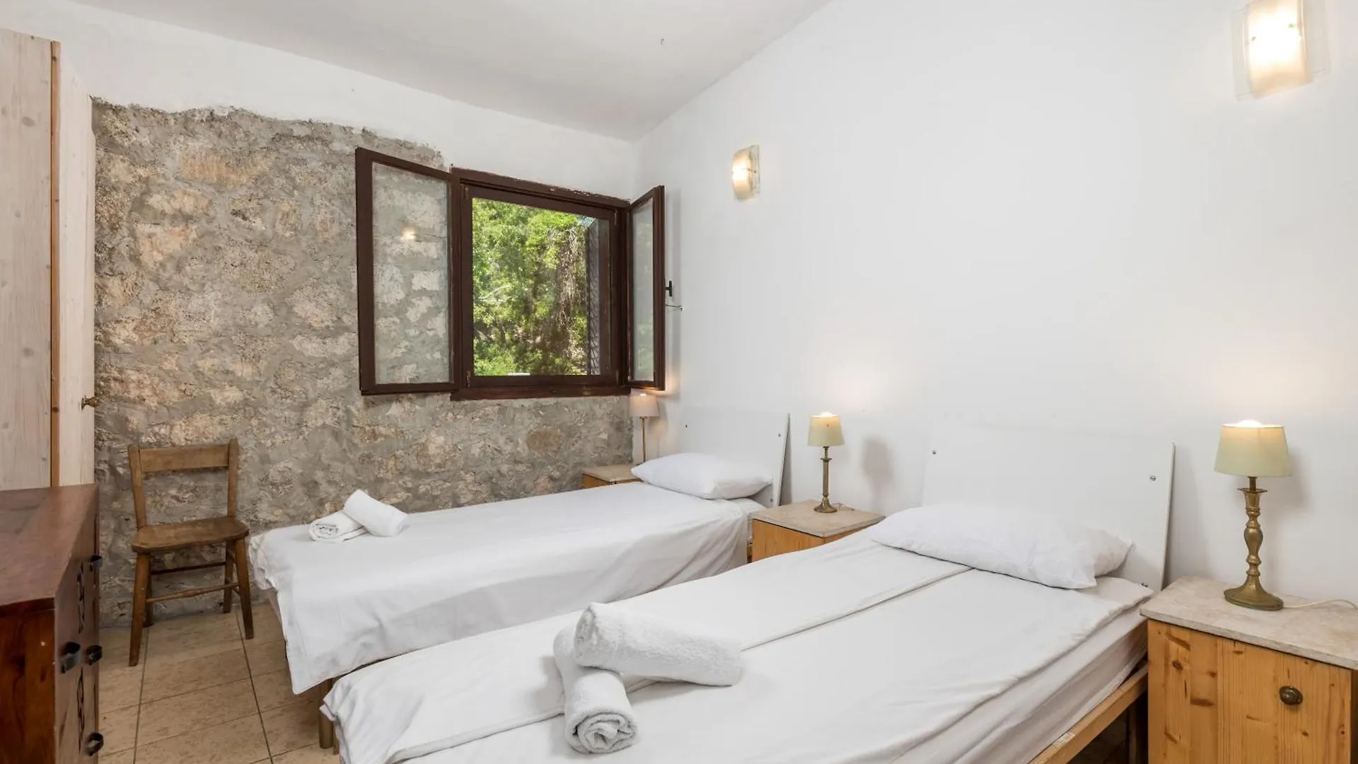 Vikendica Holiday House Cave Romana Croatia