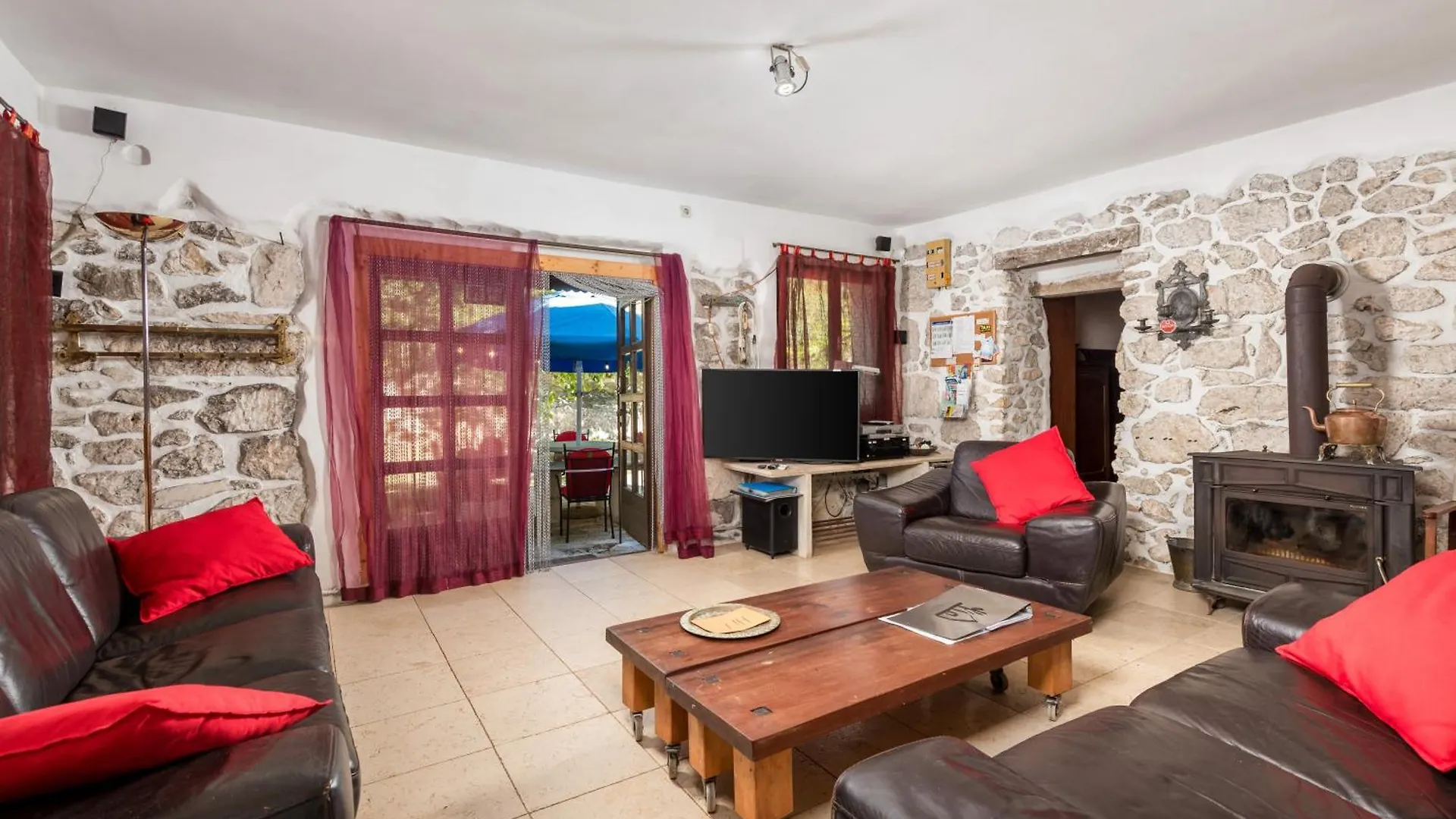Holiday House Cave Romana 0*, Pula Croatia